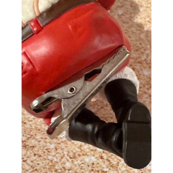 Hallmark Keepsake 1992 Ornament – Coca-Cola Santa “Please Pause Here” Clip-On - Picture 5 of 12